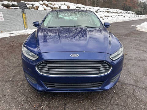 2013 Ford Fusion SE
