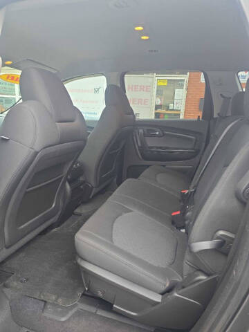 2010 Chevrolet Traverse LT