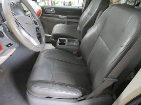 2008 Chrysler Town and Country Touring