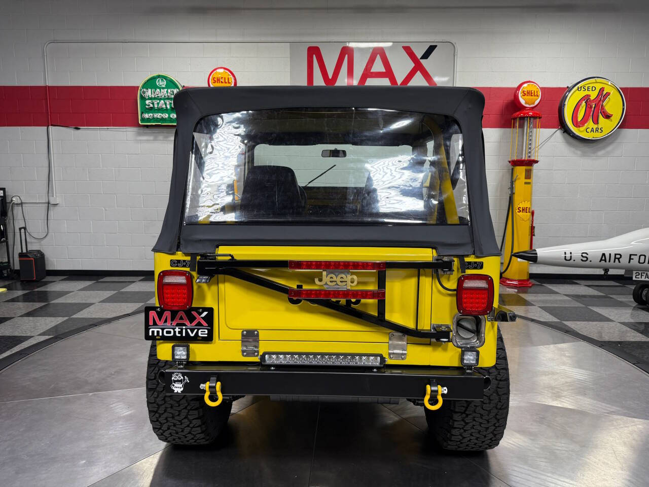 1979 Jeep CJ-7 38
