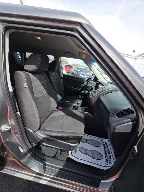 2013 Kia Soul +