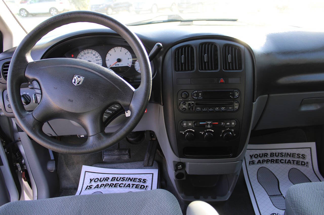 2005 Dodge Grand Caravan for sale at Cresco Motor Company in Cresco, IA