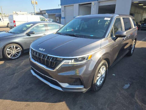 2024 Kia Carnival LX