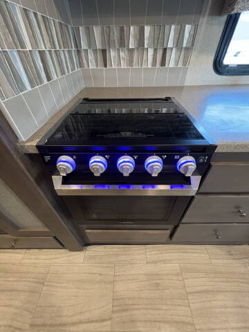 2021 Thor Motor Coach Windsport 34J