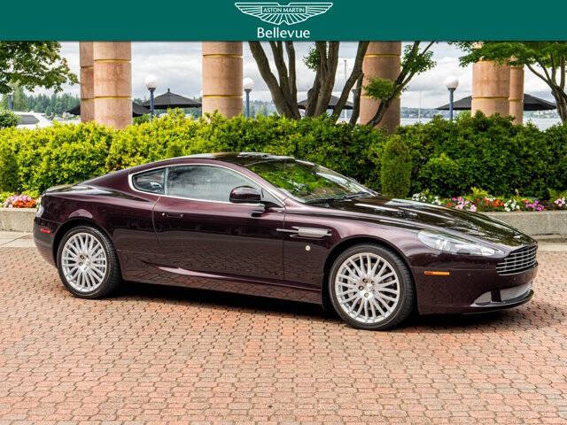 2011 Aston Martin DB9 1