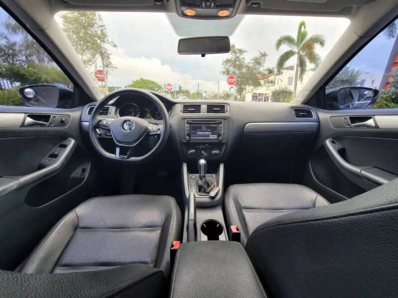 2015 Volkswagen Jetta Sport