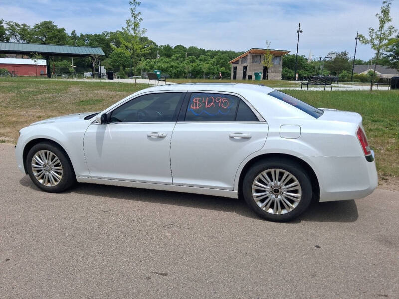2013 Chrysler 300
