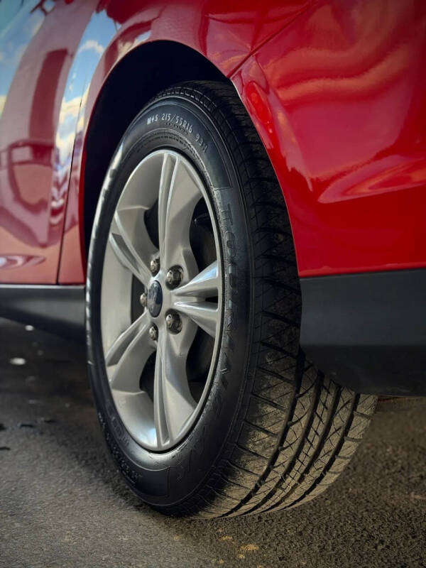 2014 Ford Focus SE