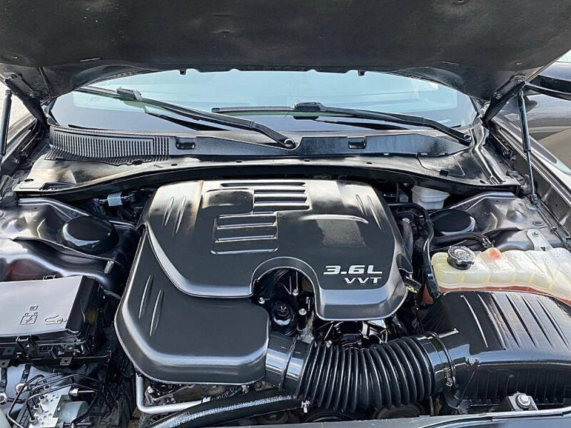 2017 Dodge Charger SXT