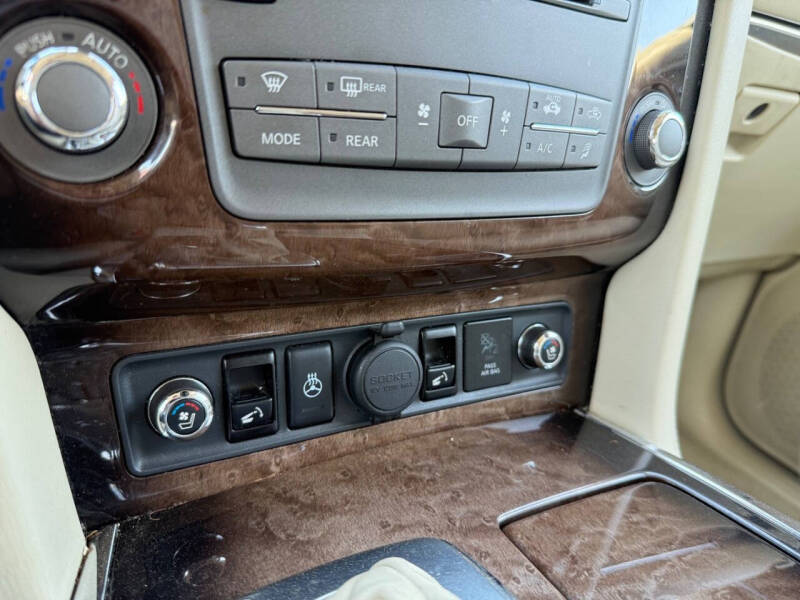 2012 Infiniti QX56