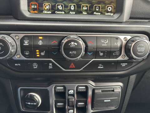 2021 Jeep Gladiator Overland