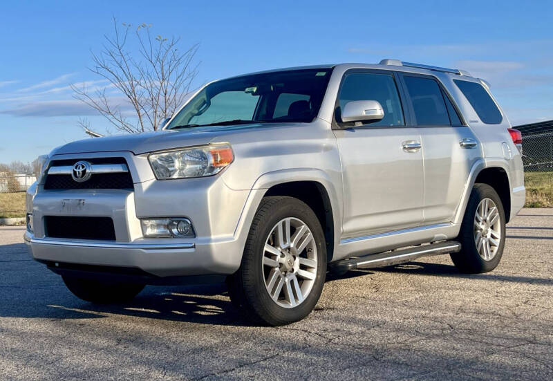 2011 Toyota 4Runner Limited's photo