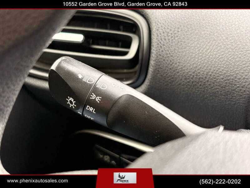 2016 Toyota Prius Two