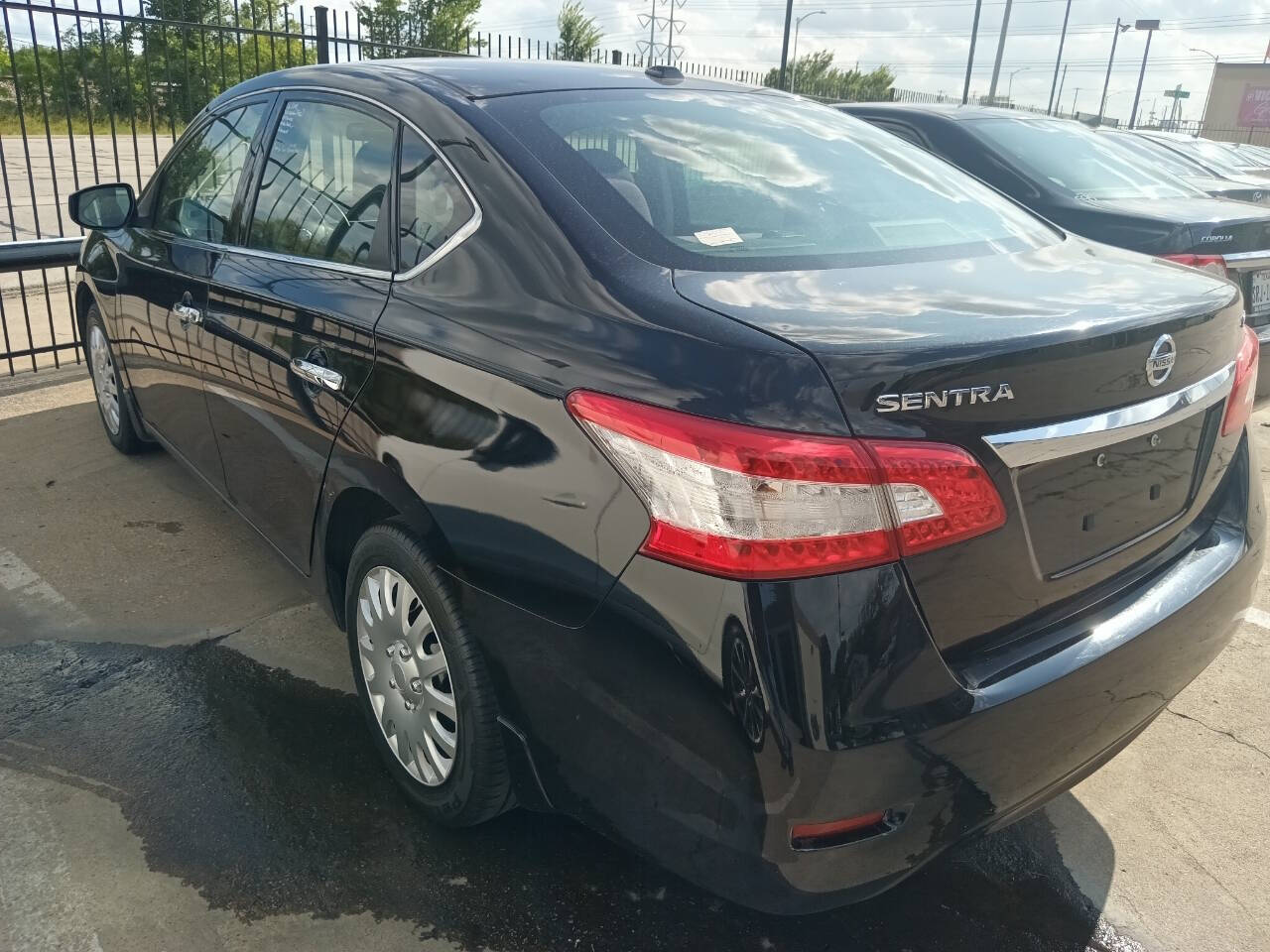 2015 Nissan Sentra for sale at Auto Haus Imports in Grand Prairie, TX