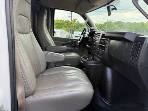 2019 Chevrolet Express 2500