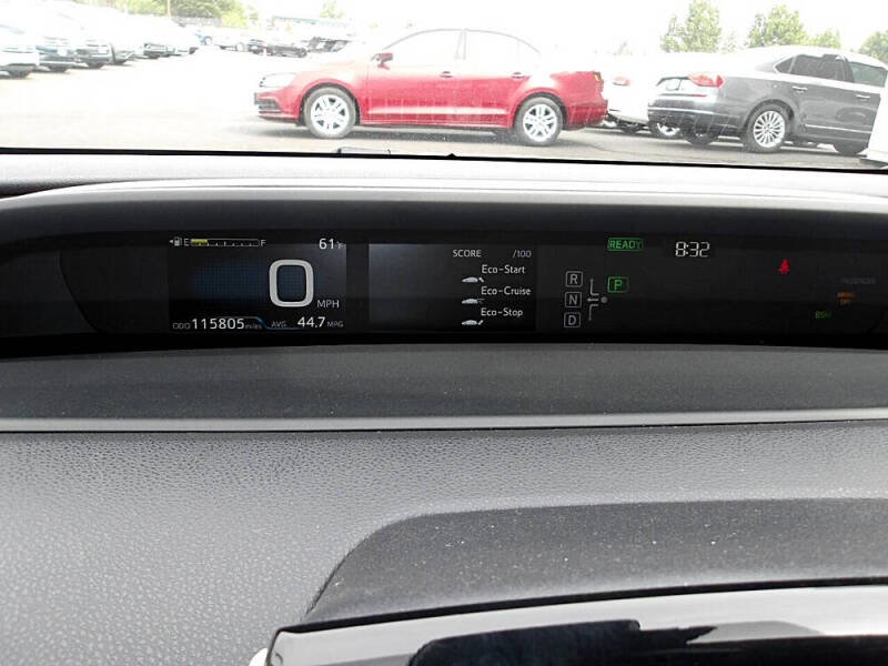 2016 Toyota Prius Four Touring