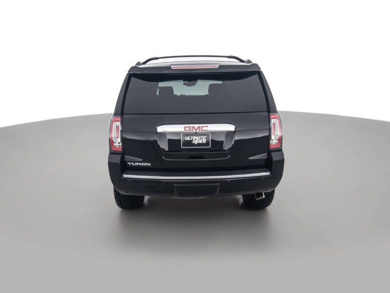 2016 GMC Yukon Denali