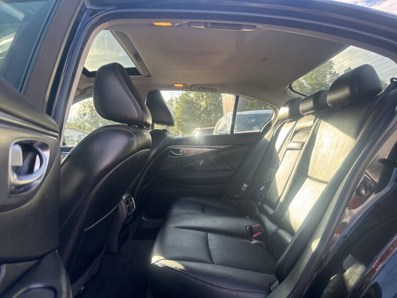 2017 Infiniti Q50 2.0T Premium