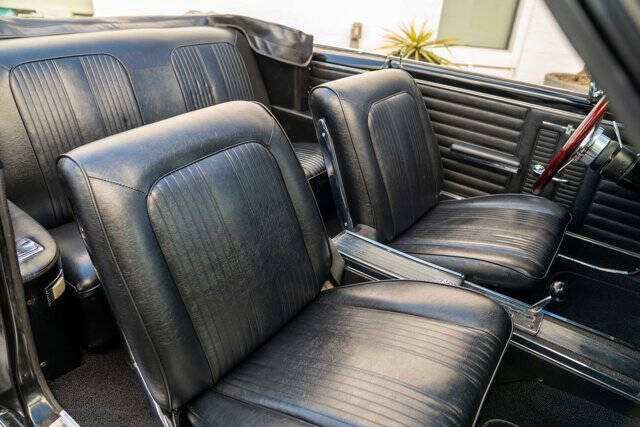 1964 Pontiac Le Mans 34