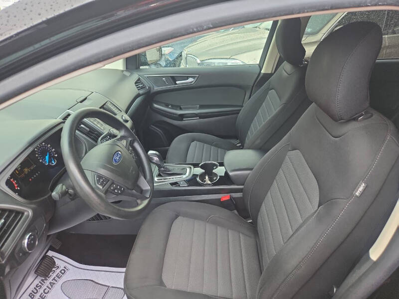 2018 Ford Edge SE