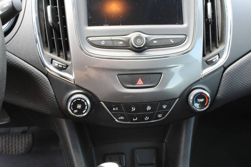 2019 Chevrolet Cruze LS