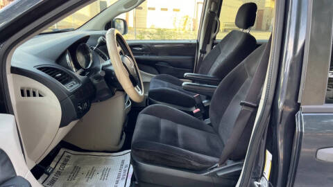 2014 Dodge Grand Caravan American Value Package