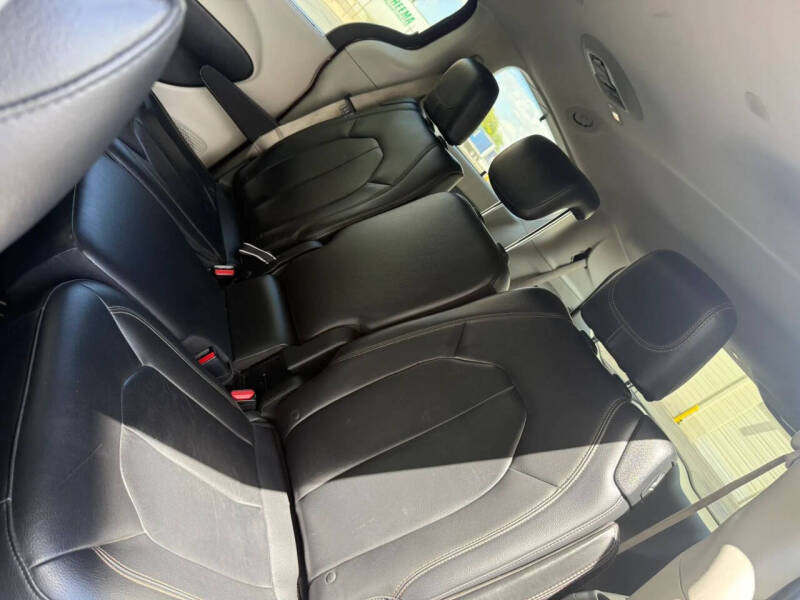 2017 Chrysler Pacifica