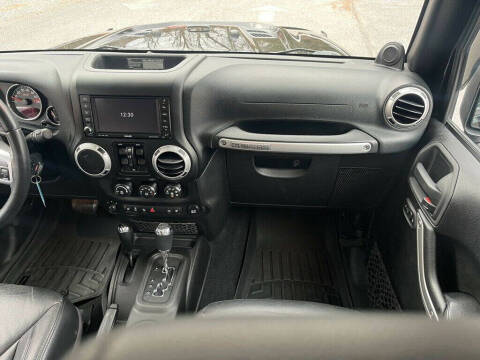 2013 Jeep Wrangler Unlimited Rubicon 10th Anniversary