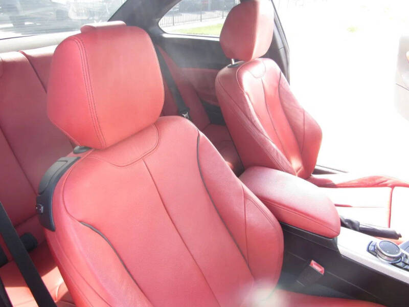 2016 BMW 2 Series M235i