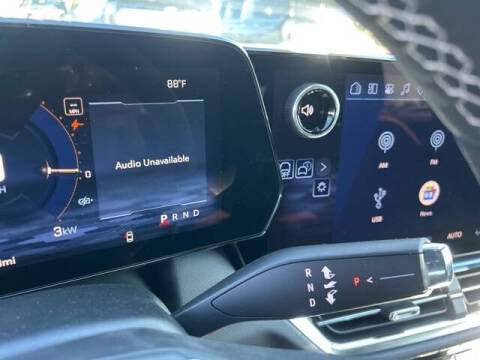 2026 Chevrolet Equinox EV LT 2