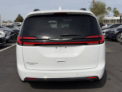 2021 Chrysler Pacifica Touring