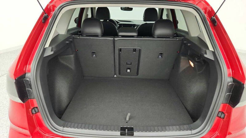 2023 Volkswagen Taos SEL 4Motion