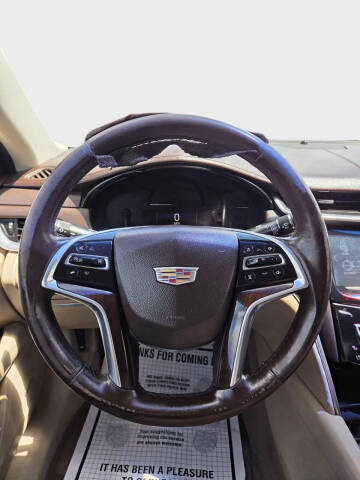 2016 Cadillac XTS Standard