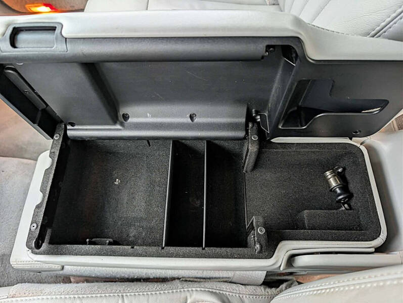 2006 Lincoln Town Car Signature