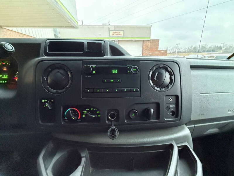 2013 Ford E-Series E-250