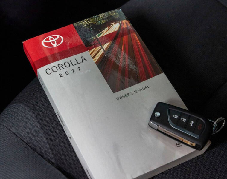 2022 Toyota Corolla LE