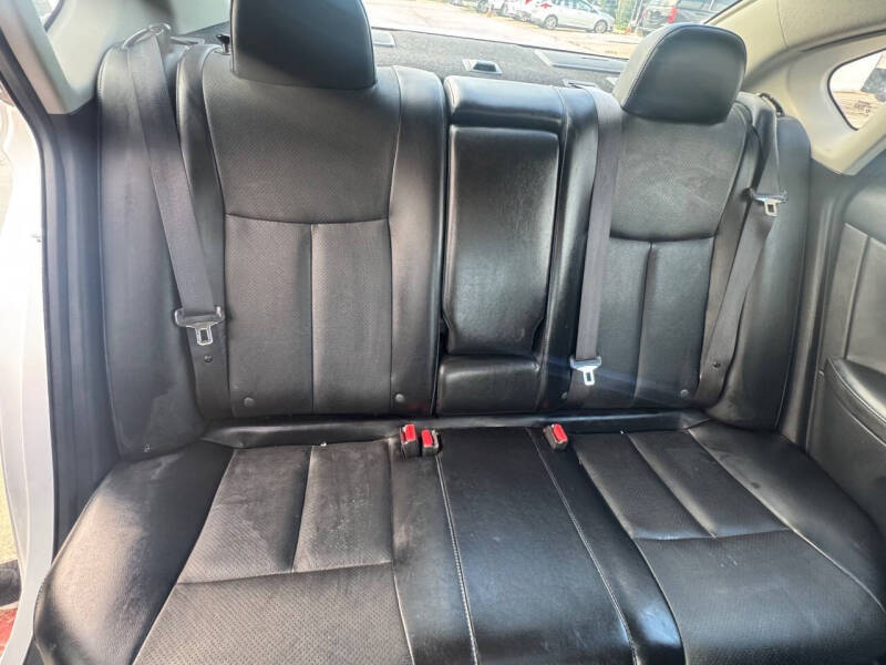 2016 Nissan Sentra SR