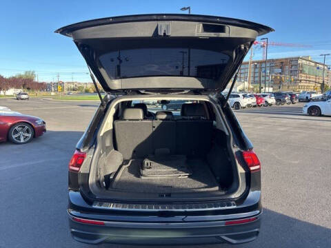 2022 Volkswagen Tiguan SE 4Motion