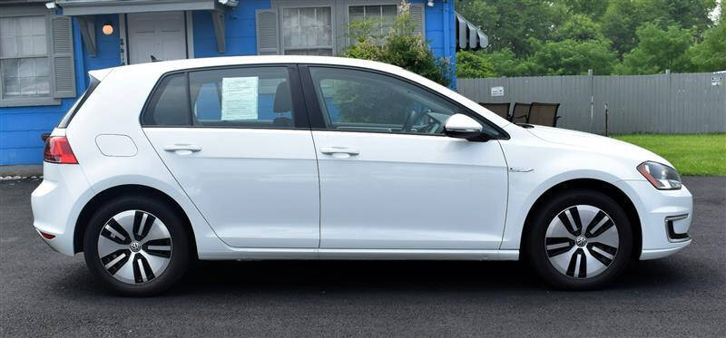 2016 Volkswagen e-Golf SE