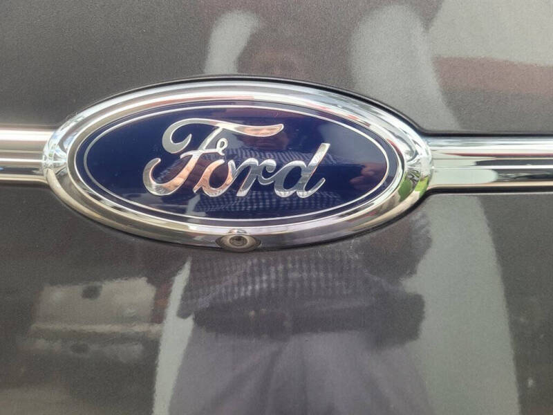 2016 Ford Taurus Limited