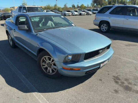 2006 Ford Mustang V6 Deluxe