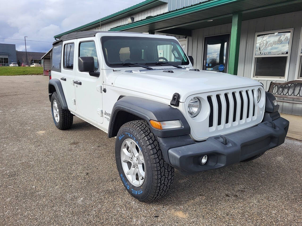 2018 Jeep Wrangler Unlimited for sale at Clarks Auto Sales Inc in Lakeview, MI