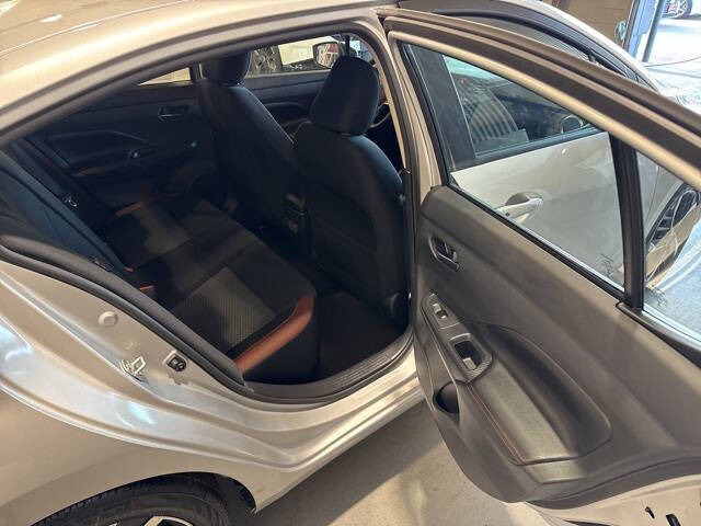 2025 Nissan Versa SR