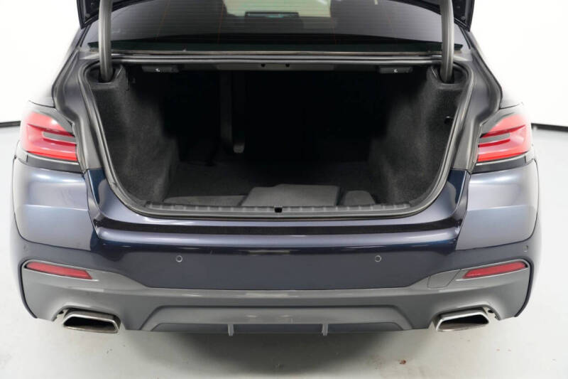 2021 BMW 5 Series 540i