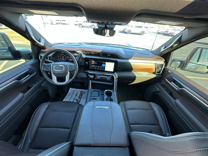 2025 GMC Sierra 2500HD