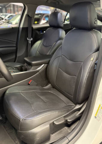 2017 Chevrolet Volt Premier