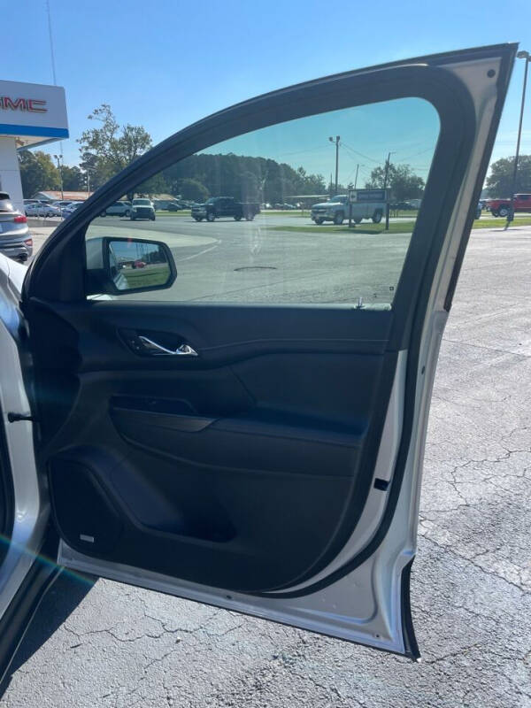 2019 GMC Acadia SLT-1