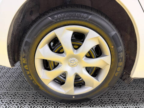 2014 Mazda MAZDA3 i Sport