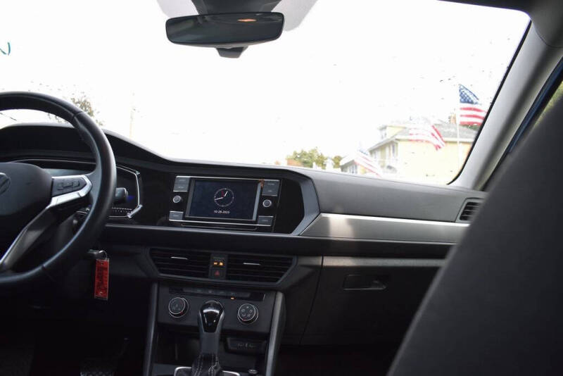 2024 Volkswagen Jetta S