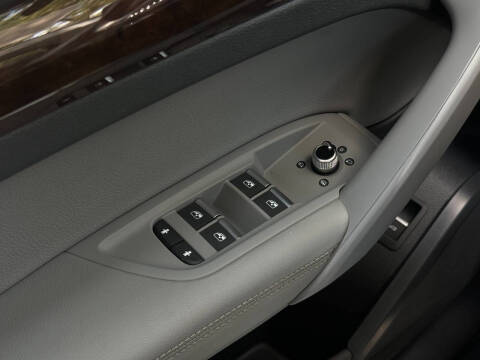 2019 Audi Q5 quattro Premium Plus 45 TFSI